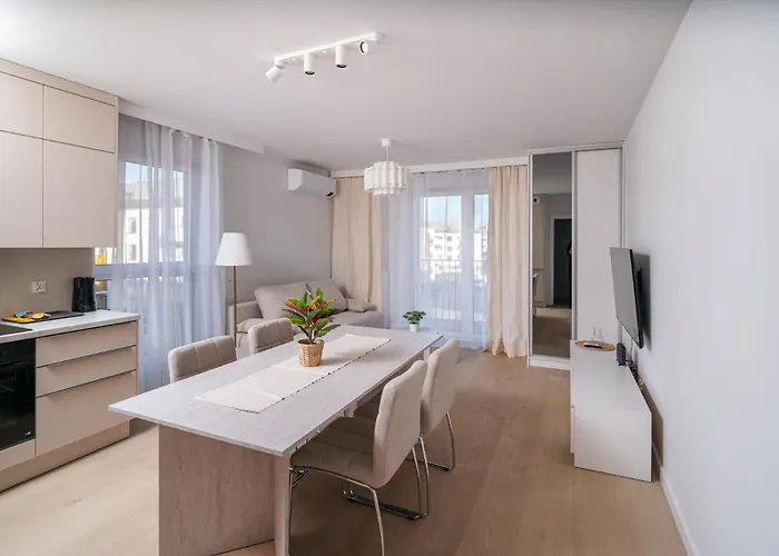 Beige Harmony For Family & Business Διαμέρισμα *