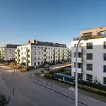 Beige Harmony For Family & Business With Parking And Ac By Uniquerent * فروتسواف