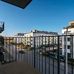 Beige Harmony For Family & Business With Parking And Ac By Uniquerent شقة