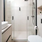 Beige Harmony For Family & Business With Parking And Ac By Uniquerent شقة