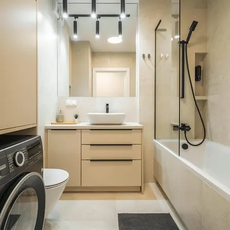 Beige Harmony For Family & Business With Parking And Ac By Uniquerent فروتسواف